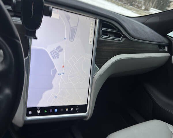 Серый Тесла Модель С, объемом двигателя 0 л и пробегом 184 тыс. км за 16500 $, фото 25 на Automoto.ua