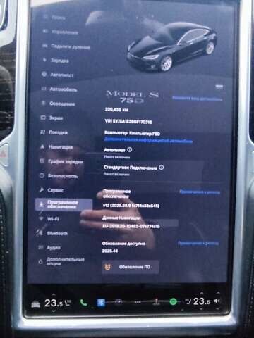 Серый Тесла Модель С, объемом двигателя 0 л и пробегом 226 тыс. км за 14800 $, фото 104 на Automoto.ua