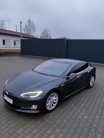 Серый Тесла Модель С, объемом двигателя 0 л и пробегом 226 тыс. км за 14800 $, фото 18 на Automoto.ua
