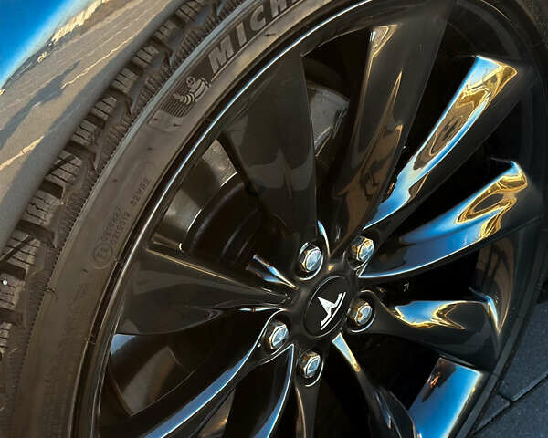 Сірий Тесла Модель С, об'ємом двигуна 0 л та пробігом 102 тис. км за 20750 $, фото 50 на Automoto.ua