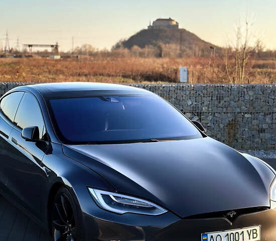 Сірий Тесла Модель С, об'ємом двигуна 0 л та пробігом 102 тис. км за 20750 $, фото 7 на Automoto.ua