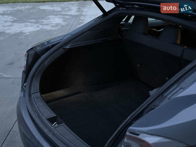 Серый Тесла Модель С, объемом двигателя 0 л и пробегом 300 тыс. км за 14700 $, фото 24 на Automoto.ua