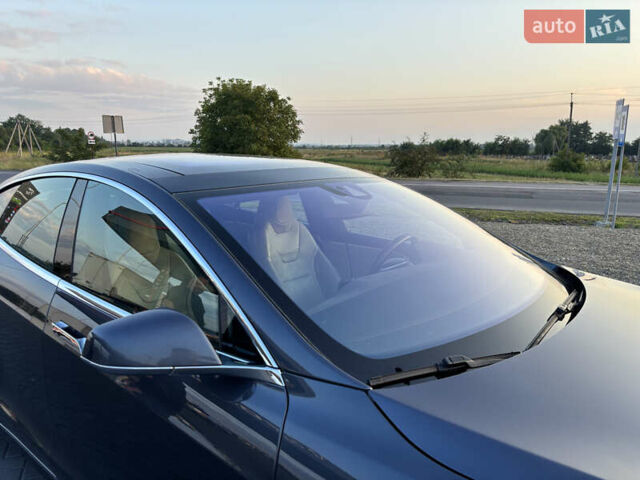 Тесла Модель С 2016 у Львові на Automoto.ua Сірий Тесла Модель С, об'ємом двигуна 0 л та пробігом 132 тис. км за 17300 $, фото 19 на Automoto.ua