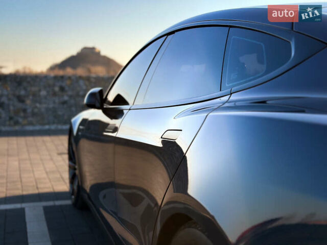 Сірий Тесла Модель С, об'ємом двигуна 0 л та пробігом 102 тис. км за 20750 $, фото 48 на Automoto.ua