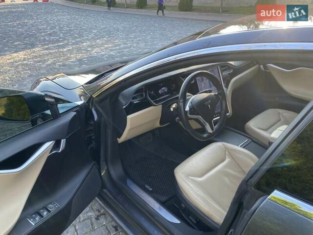 Серый Тесла Модель С, объемом двигателя 0 л и пробегом 177 тыс. км за 15900 $, фото 10 на Automoto.ua