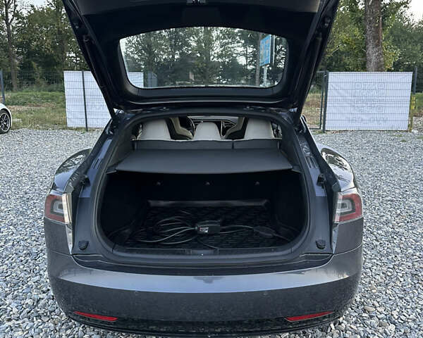 Серый Тесла Модель С, объемом двигателя 0 л и пробегом 168 тыс. км за 16200 $, фото 53 на Automoto.ua