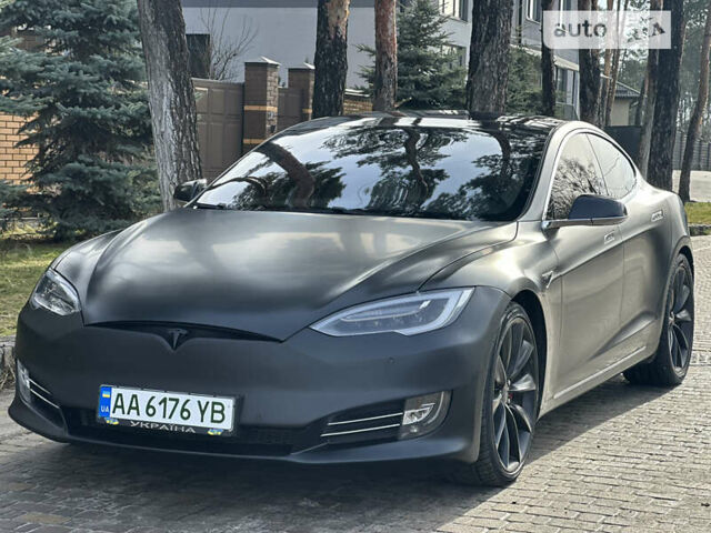 Серый Тесла Модель С, объемом двигателя 0 л и пробегом 98 тыс. км за 33999 $, фото 17 на Automoto.ua