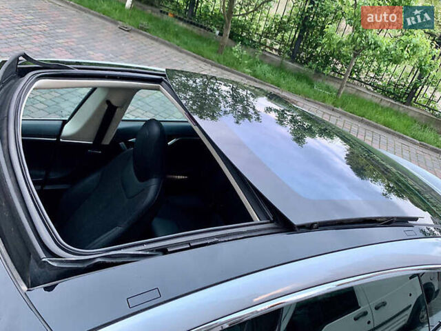 Серый Тесла Модель С, объемом двигателя 0 л и пробегом 98 тыс. км за 21000 $, фото 19 на Automoto.ua