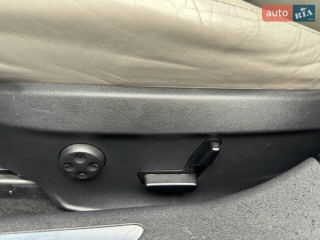 Серый Тесла Модель С, объемом двигателя 0 л и пробегом 207 тыс. км за 13899 $, фото 32 на Automoto.ua