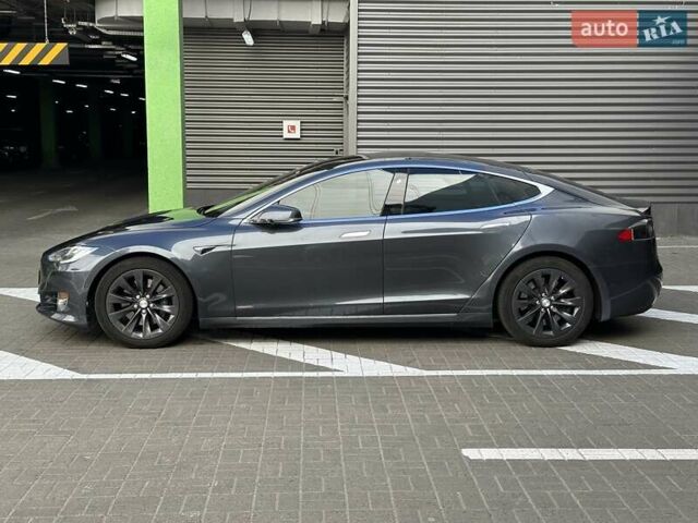 Тесла Модель С 2016 в Киеве на Automoto.ua Серый Тесла Модель С, объемом двигателя 0 л и пробегом 86 тыс. км за 23800 $, фото 8 на Automoto.ua