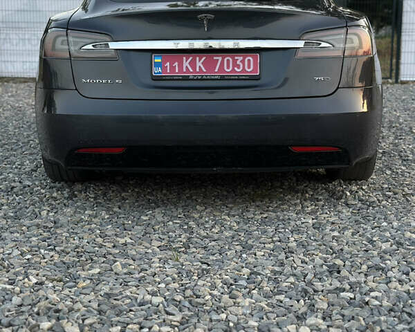 Серый Тесла Модель С, объемом двигателя 0 л и пробегом 168 тыс. км за 16200 $, фото 14 на Automoto.ua