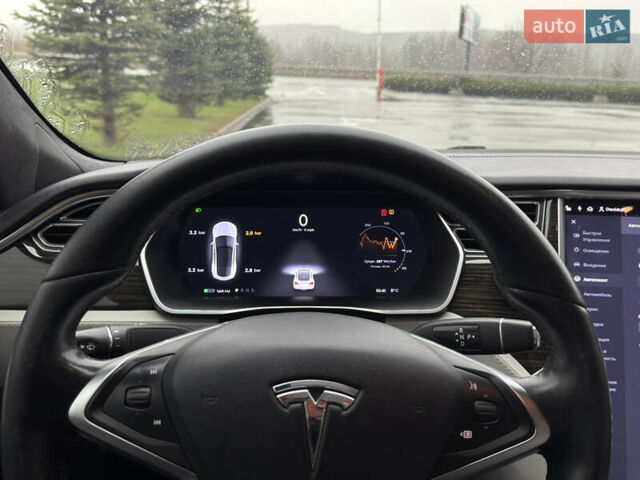 Серый Тесла Модель С, объемом двигателя 0 л и пробегом 207 тыс. км за 13899 $, фото 44 на Automoto.ua