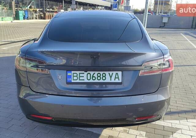Серый Тесла Модель С, объемом двигателя 0 л и пробегом 132 тыс. км за 17500 $, фото 4 на Automoto.ua