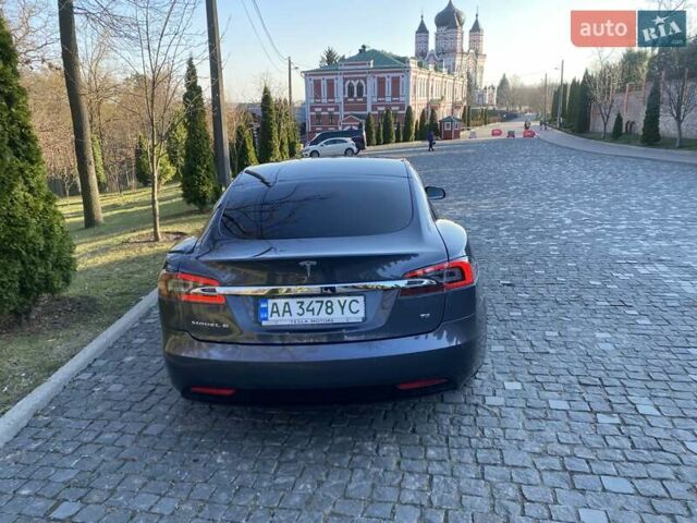 Серый Тесла Модель С, объемом двигателя 0 л и пробегом 177 тыс. км за 15900 $, фото 7 на Automoto.ua