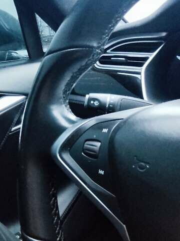 Серый Тесла Модель С, объемом двигателя 0 л и пробегом 226 тыс. км за 14800 $, фото 99 на Automoto.ua