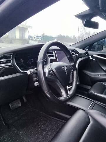 Серый Тесла Модель С, объемом двигателя 0 л и пробегом 226 тыс. км за 14800 $, фото 38 на Automoto.ua