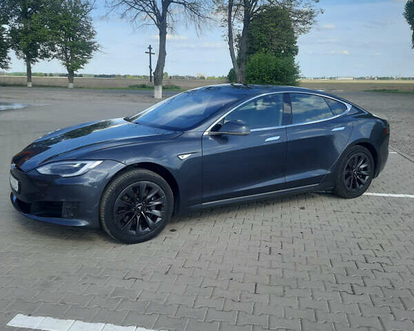Сірий Тесла Модель С, об'ємом двигуна 0 л та пробігом 171 тис. км за 18100 $, фото 1 на Automoto.ua