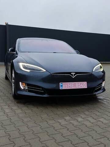 Серый Тесла Модель С, объемом двигателя 0 л и пробегом 226 тыс. км за 14800 $, фото 2 на Automoto.ua