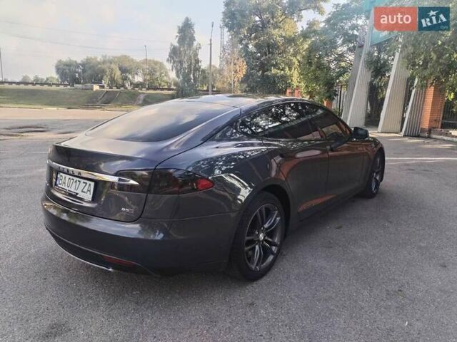 Сірий Тесла Модель С, об'ємом двигуна 0 л та пробігом 96 тис. км за 18000 $, фото 6 на Automoto.ua