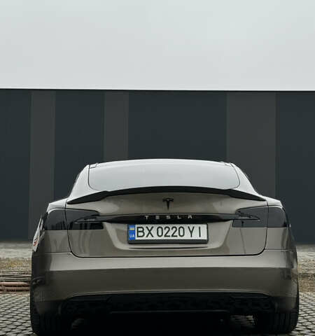 Сірий Тесла Модель С, об'ємом двигуна 0 л та пробігом 156 тис. км за 20000 $, фото 7 на Automoto.ua