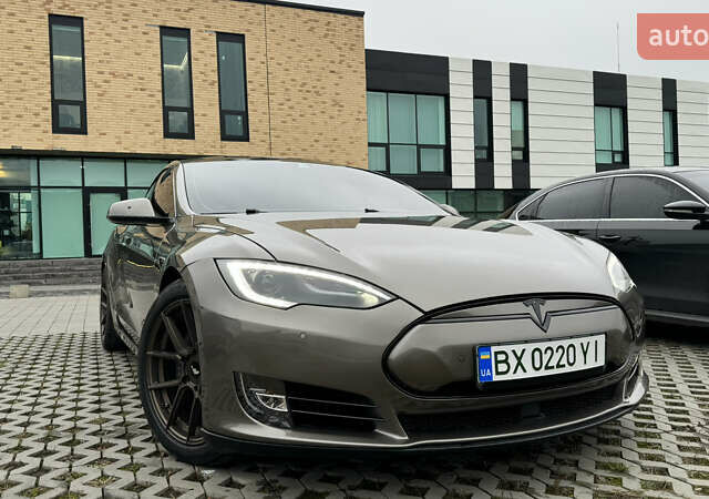 Сірий Тесла Модель С, об'ємом двигуна 0 л та пробігом 156 тис. км за 20000 $, фото 2 на Automoto.ua