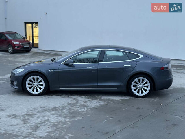 Серый Тесла Модель С, объемом двигателя 0 л и пробегом 300 тыс. км за 14700 $, фото 18 на Automoto.ua