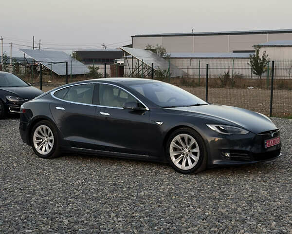 Серый Тесла Модель С, объемом двигателя 0 л и пробегом 168 тыс. км за 16200 $, фото 9 на Automoto.ua