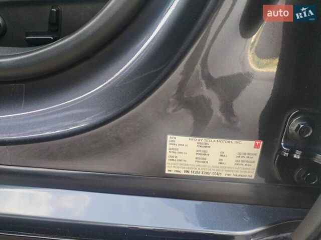 Сірий Тесла Модель С, об'ємом двигуна 0 л та пробігом 96 тис. км за 18000 $, фото 2 на Automoto.ua