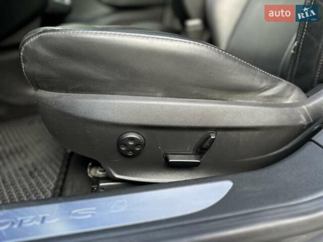 Тесла Модель С 2016 в Киеве на Automoto.ua Серый Тесла Модель С, объемом двигателя 0 л и пробегом 86 тыс. км за 23800 $, фото 19 на Automoto.ua