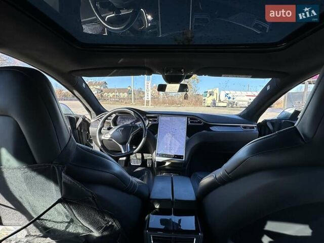 Тесла Модель С 2016 в Львове на Automoto.ua Серый Тесла Модель С, объемом двигателя 0 л и пробегом 190 тыс. км за 19200 $, фото 12 на Automoto.ua