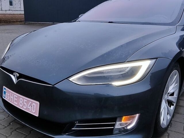 Серый Тесла Модель С, объемом двигателя 0 л и пробегом 226 тыс. км за 14800 $, фото 17 на Automoto.ua