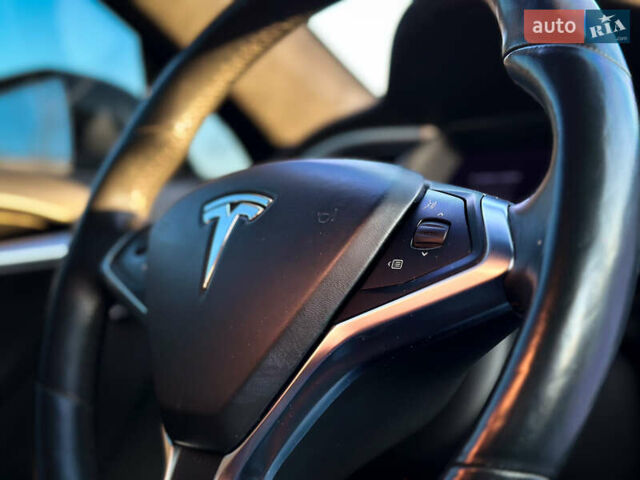 Сірий Тесла Модель С, об'ємом двигуна 0 л та пробігом 102 тис. км за 20750 $, фото 13 на Automoto.ua