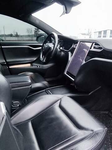 Серый Тесла Модель С, объемом двигателя 0 л и пробегом 226 тыс. км за 14800 $, фото 47 на Automoto.ua