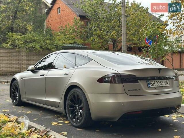 Тесла Модель С 2016 у Одесі на Automoto.ua Сірий Тесла Модель С, об'ємом двигуна 0 л та пробігом 156 тис. км за 18500 $, фото 7 на Automoto.ua