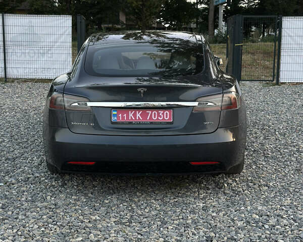 Серый Тесла Модель С, объемом двигателя 0 л и пробегом 168 тыс. км за 16200 $, фото 12 на Automoto.ua