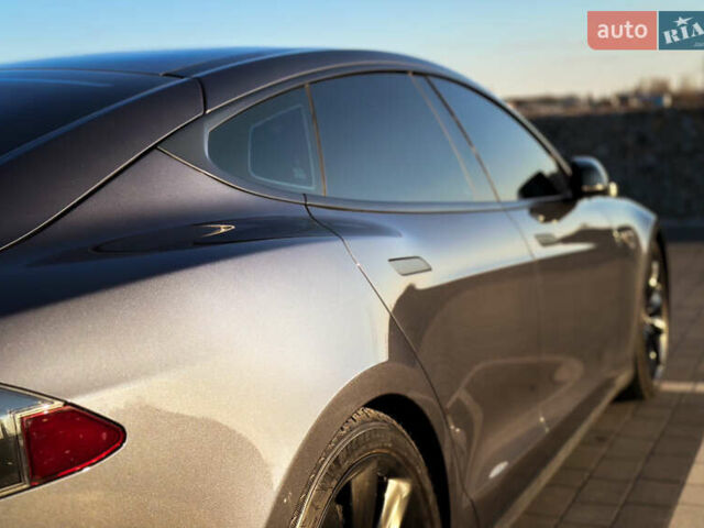 Сірий Тесла Модель С, об'ємом двигуна 0 л та пробігом 102 тис. км за 20750 $, фото 38 на Automoto.ua