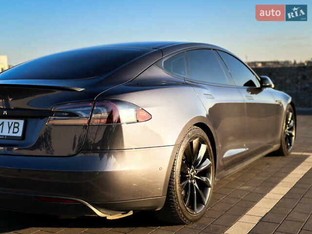 Сірий Тесла Модель С, об'ємом двигуна 0 л та пробігом 102 тис. км за 20750 $, фото 41 на Automoto.ua