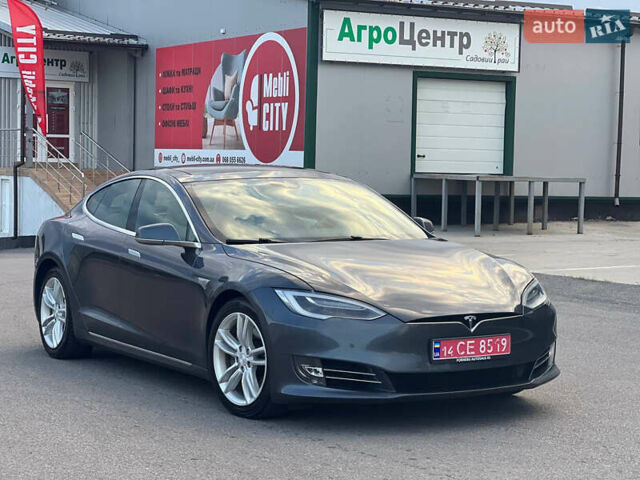 Сірий Тесла Модель С, об'ємом двигуна 0 л та пробігом 100 тис. км за 16000 $, фото 9 на Automoto.ua