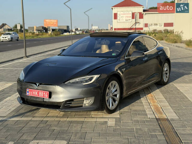 Сірий Тесла Модель С, об'ємом двигуна 0 л та пробігом 305 тис. км за 12999 $, фото 7 на Automoto.ua