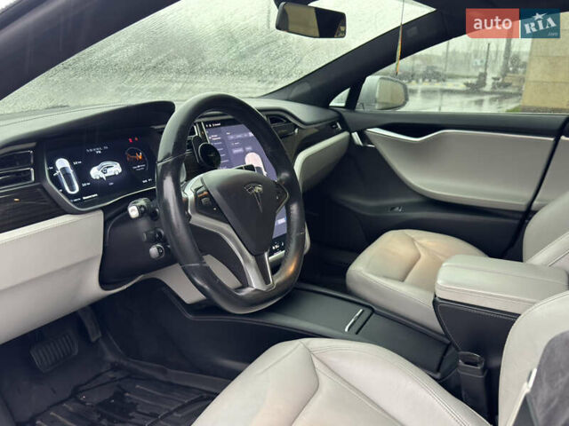 Серый Тесла Модель С, объемом двигателя 0 л и пробегом 207 тыс. км за 13899 $, фото 23 на Automoto.ua