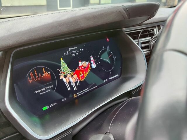 Серый Тесла Модель С, объемом двигателя 0 л и пробегом 230 тыс. км за 13900 $, фото 17 на Automoto.ua