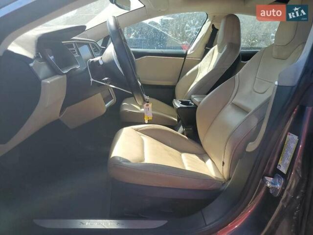 Сірий Тесла Модель С, об'ємом двигуна 0 л та пробігом 180 тис. км за 17000 $, фото 4 на Automoto.ua