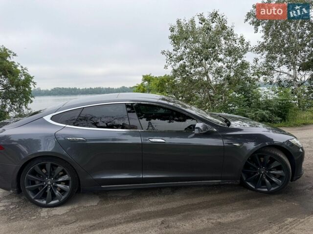 Сірий Тесла Модель С, об'ємом двигуна 0 л та пробігом 207 тис. км за 14500 $, фото 17 на Automoto.ua