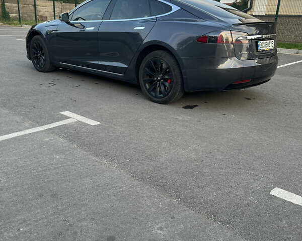 Серый Тесла Модель С, объемом двигателя 0 л и пробегом 231 тыс. км за 14999 $, фото 10 на Automoto.ua