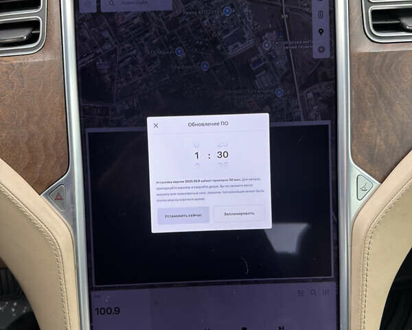 Серый Тесла Модель С, объемом двигателя 0 л и пробегом 200 тыс. км за 14400 $, фото 57 на Automoto.ua