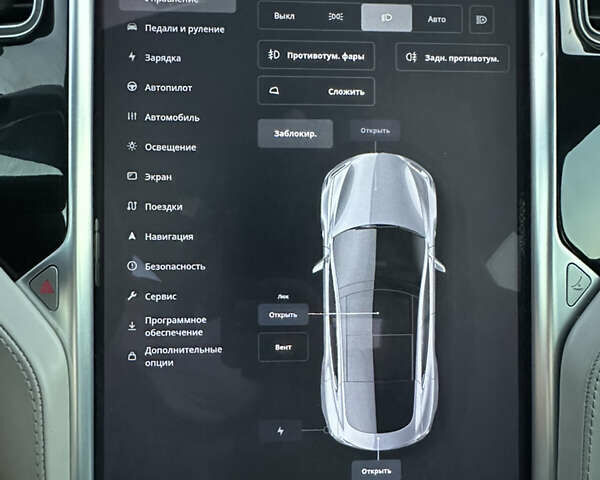 Серый Тесла Модель С, объемом двигателя 0 л и пробегом 168 тыс. км за 16200 $, фото 41 на Automoto.ua
