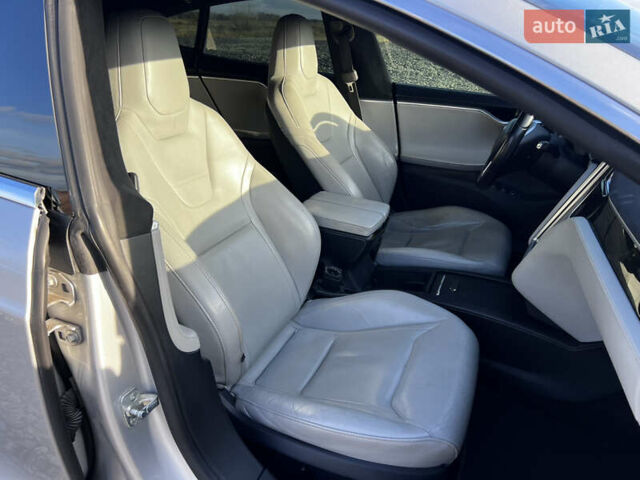 Сірий Тесла Модель С, об'ємом двигуна 0 л та пробігом 165 тис. км за 15750 $, фото 13 на Automoto.ua