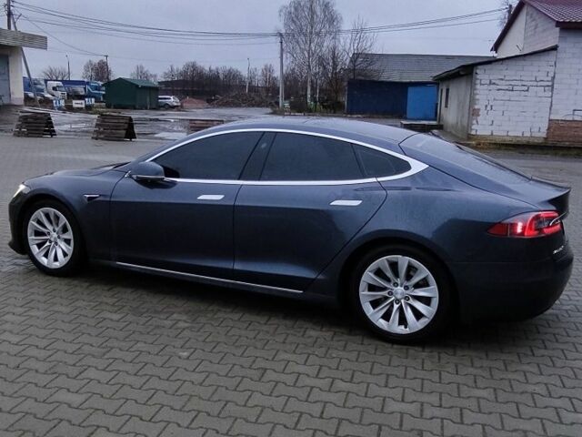 Серый Тесла Модель С, объемом двигателя 0 л и пробегом 226 тыс. км за 14800 $, фото 20 на Automoto.ua
