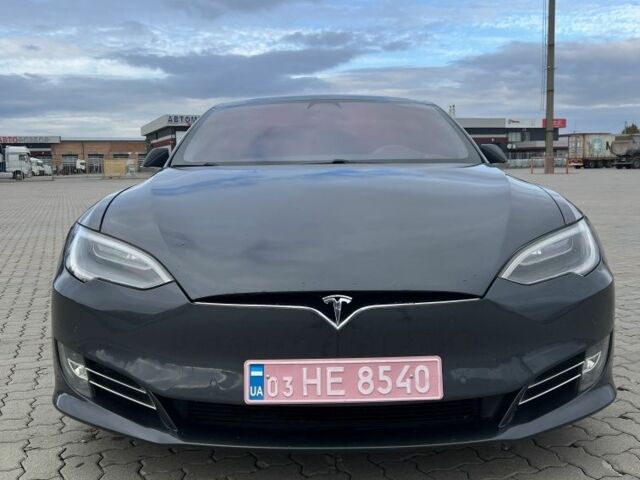Сірий Тесла Модель С, об'ємом двигуна 0 л та пробігом 225 тис. км за 15900 $, фото 2 на Automoto.ua