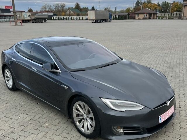 Сірий Тесла Модель С, об'ємом двигуна 0 л та пробігом 225 тис. км за 15900 $, фото 7 на Automoto.ua